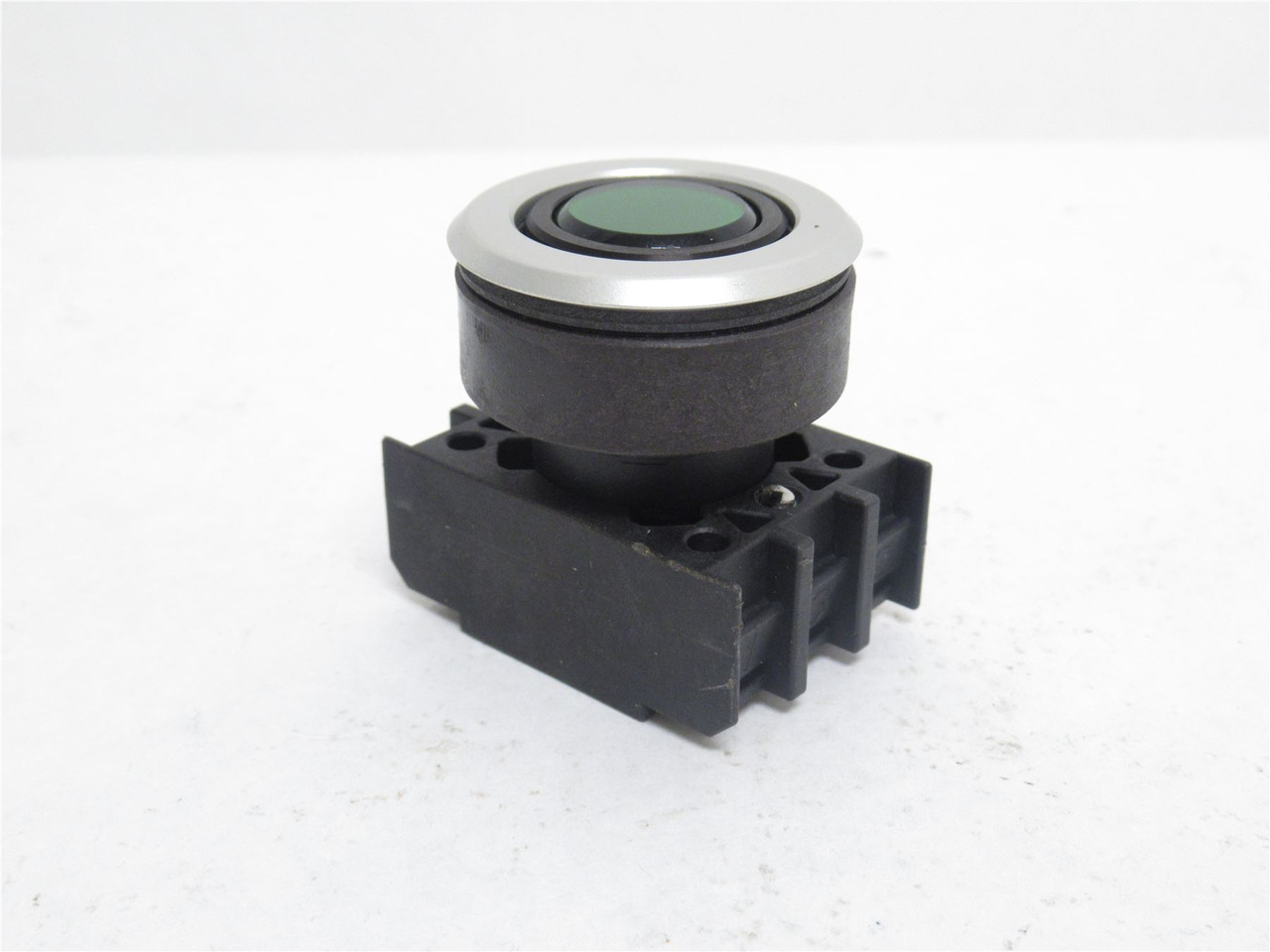 Schmersal EDL.VGN; Push Button Illuminated Green 101006217