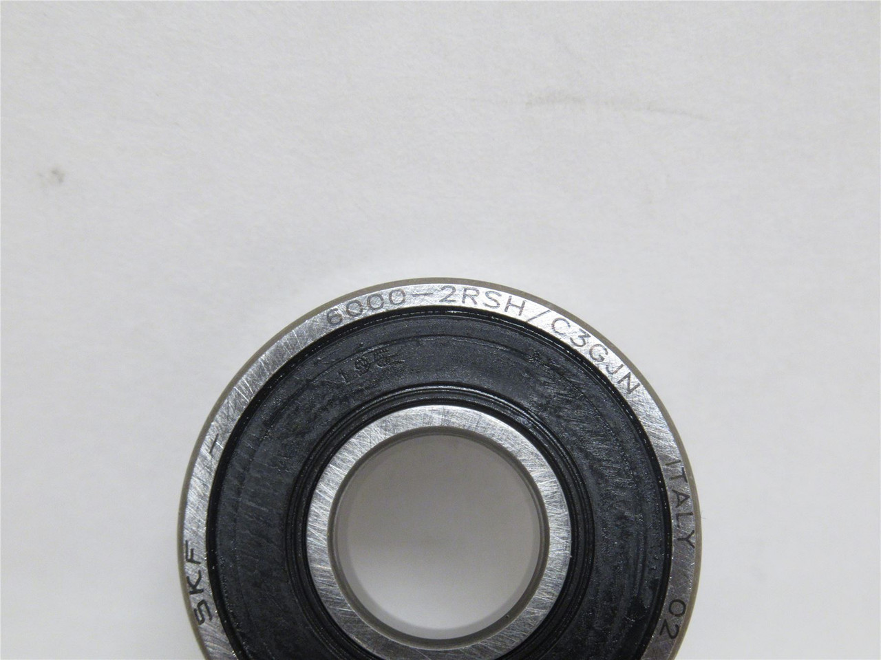 SKF 6000-2RSJEM; Ball Bearing; 10mmID x 26mmOD x 8mm Wide