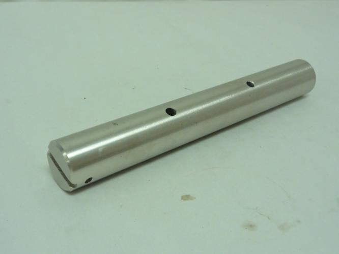 Hyster 1493867; Axle Shaft SS; 7-1/4" L x 1" OD Slotted; One End