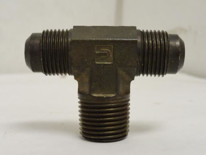 Parker 145F-8-8; Brass Male Branch Tee 1/2 SAE J512; 1/2NPT