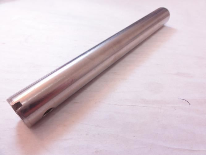 Hyster 2046263; Pivot Pin; 6-5/8" Length