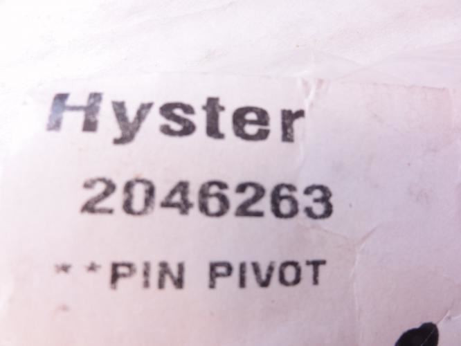 Hyster 2046263; Pivot Pin; 6-5/8" Length