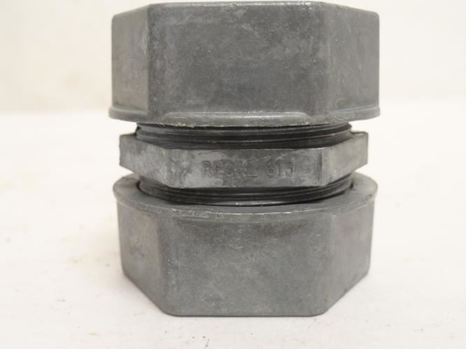 Regal 5394-61300; Lot-10; Compression EMT Couplings; Size: 1"