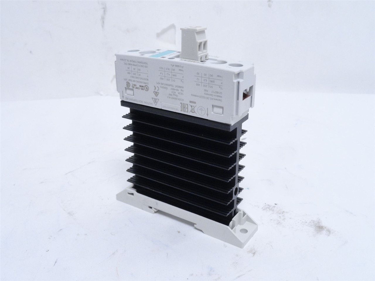 Siemens 3RF2330-1DA44-1KM0; Contactor 18.5A 460V Coil: 4-30VDC