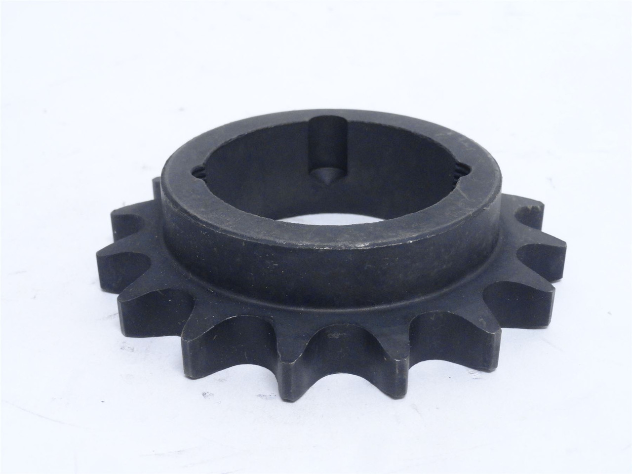 Martin 60BTB16-1610; Bushed Sprocket #60; 16-Teeth