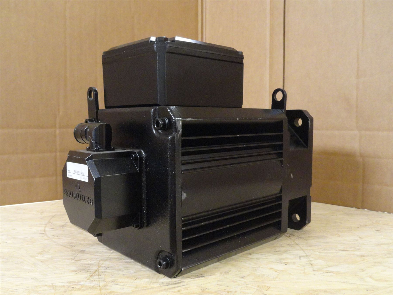 Handtmann DSD100SM64U20P; AC Servo Motor 9002913; 2000RPM