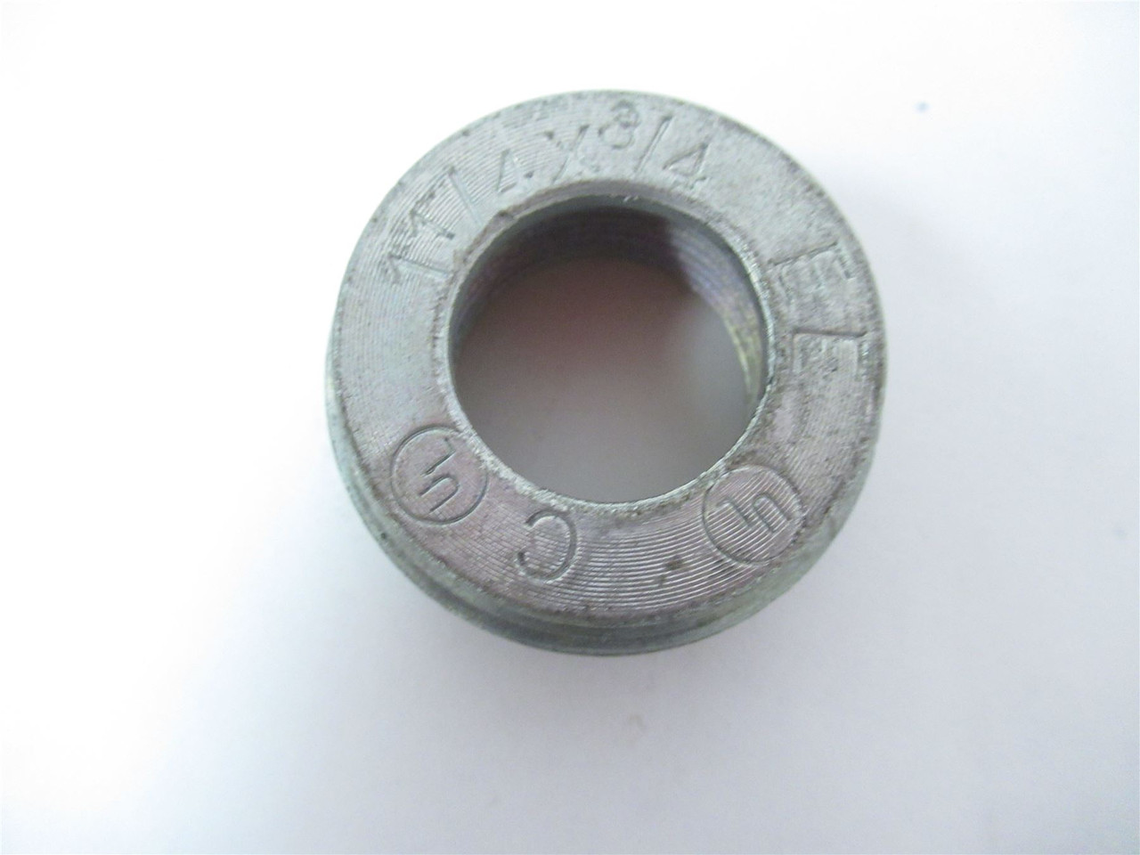 EE 75145K33; Lot -5 Conduit Bushing 1-1/4" x 3/4"