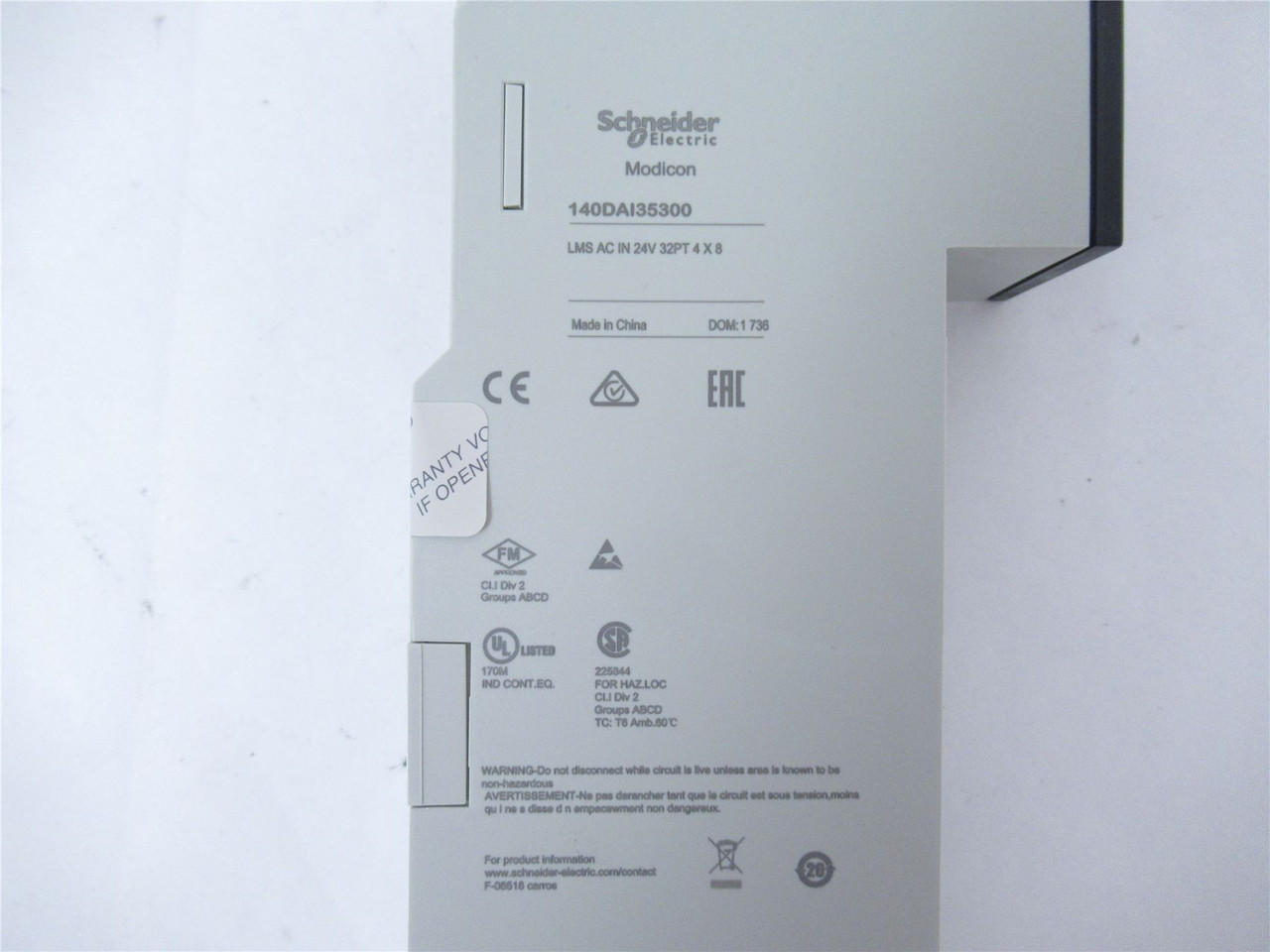 Schneider 140DAI35300; Servo Drive 24 V DC 4 X 8 SINK 32 PT