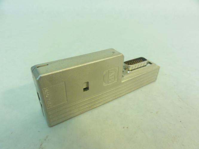 Allen-Bradley 2090-K6CK-D26M; Connector Kit; Low Profile