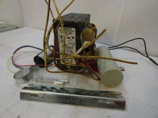 ISB E-MCAWDD400; CW Autotransformer Core & Coil Ballast