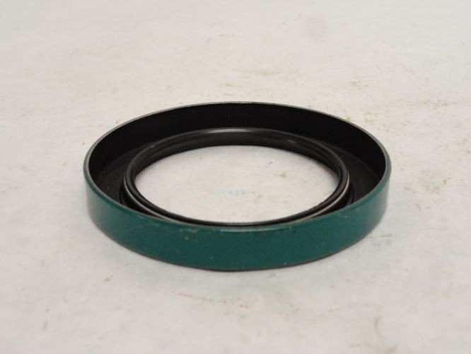 CR 22424; Oil Seal 2.25"ID x 3.189"OD x 0.4375" Wide