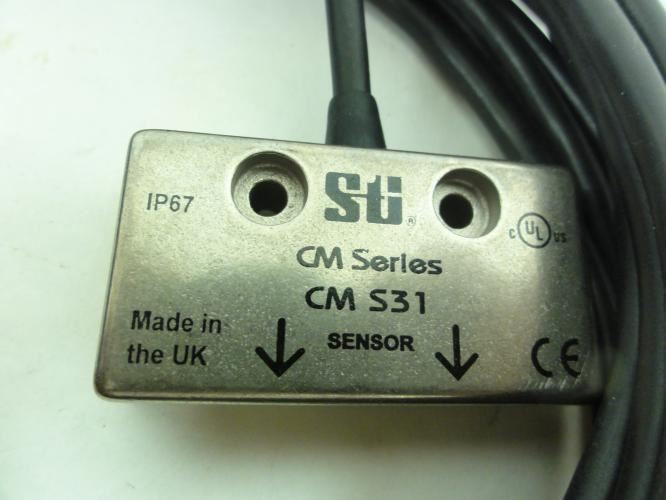 Omron 44536-3105; Sensor Switch; NO Actuator; 5M Cable