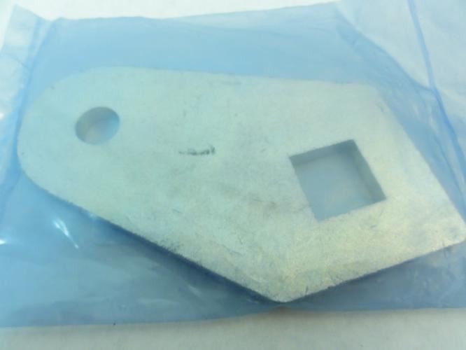 Raymond 313941-000; Metal Plate