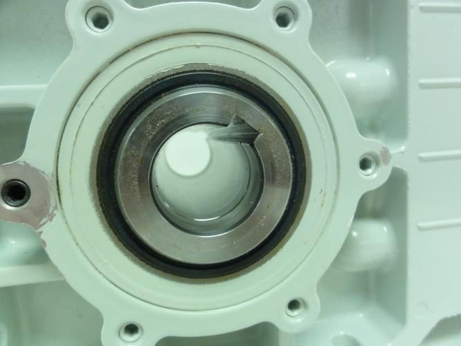 Lenze GKR05-2MHBR-071C32; Gearmotor; 0.95A; 3Ph; 230/480VAC