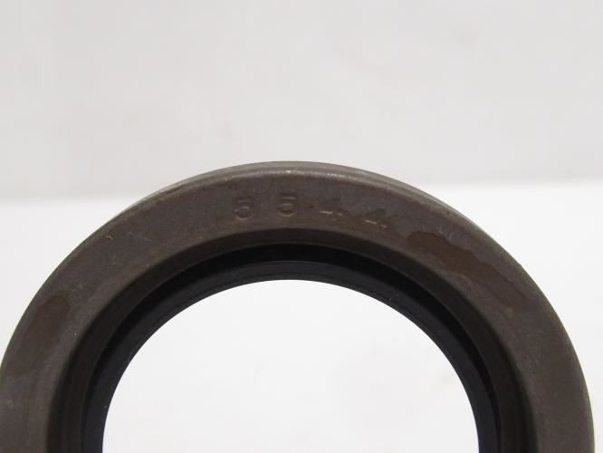 CR 15544; Grease Seal; Single Lip; 1.563"ID x 2.374"OD x 1/4" W