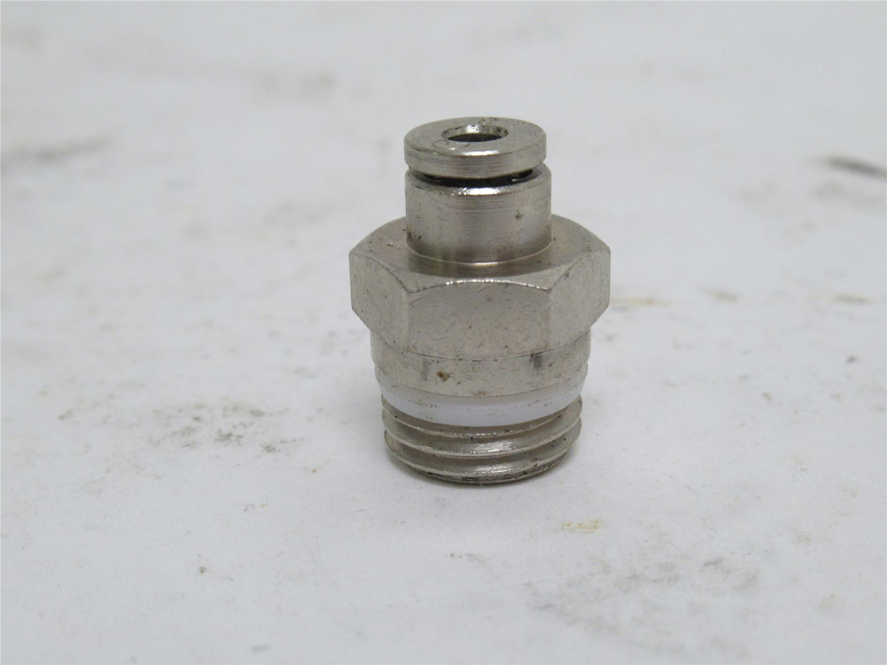 Norgren 124250128; Tube Adapter; 1/8" Tube O/D x 1/4 NPT