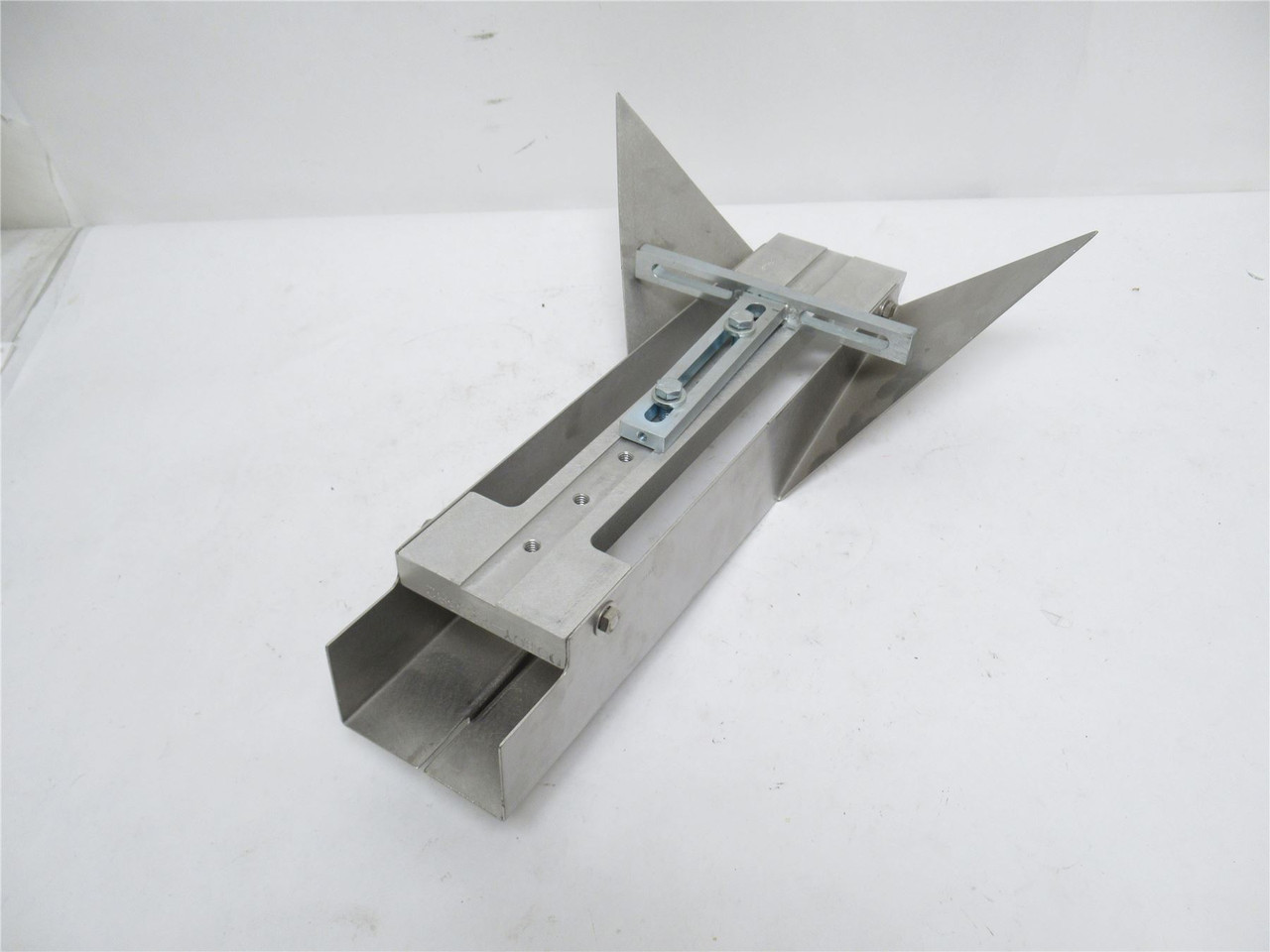 Doboy 229382; Forming Chute Assembly