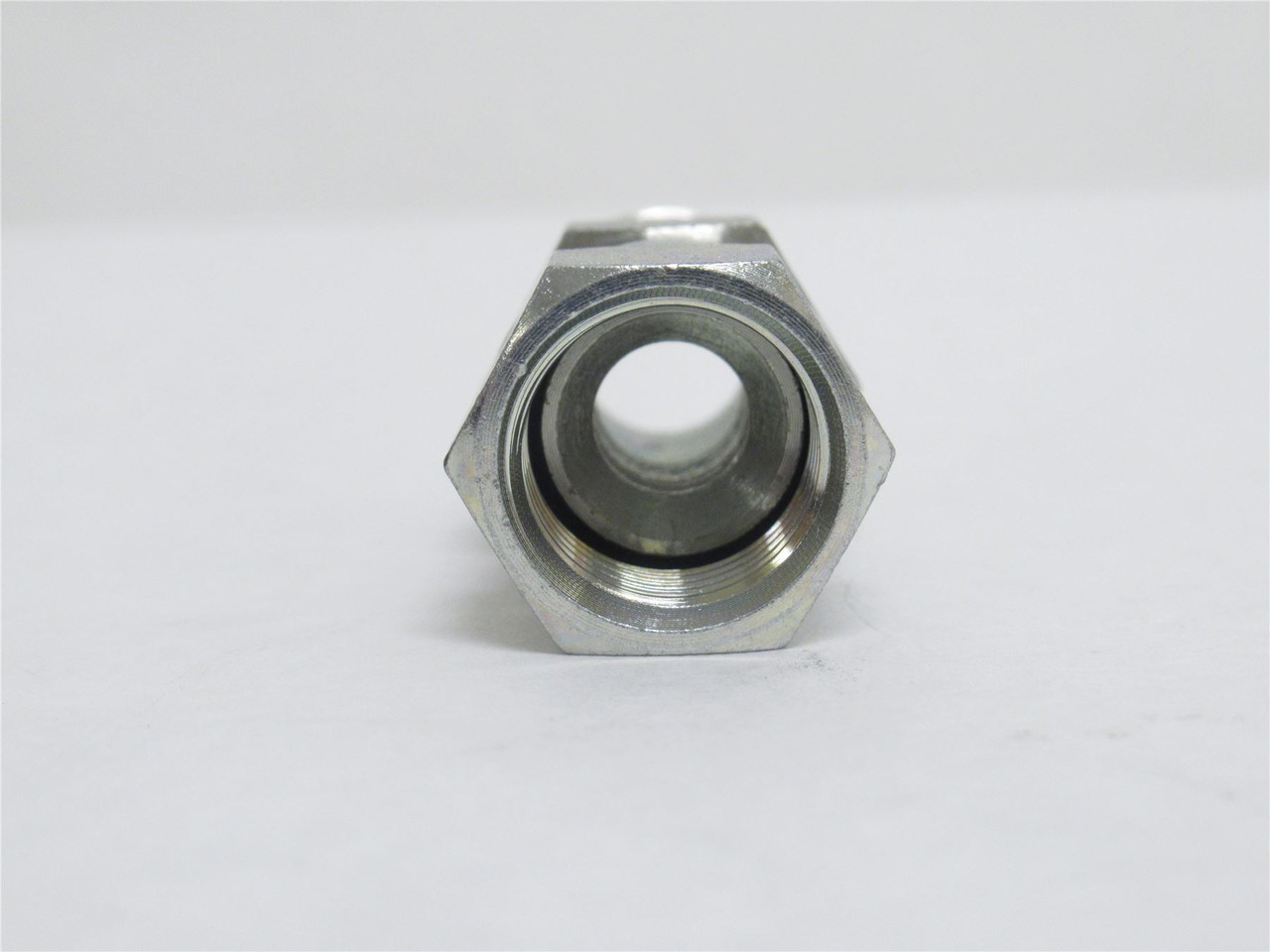 Eaton 2018-6-6S; Straight Hose Adapter; 3/8NPT x 3/8JIC