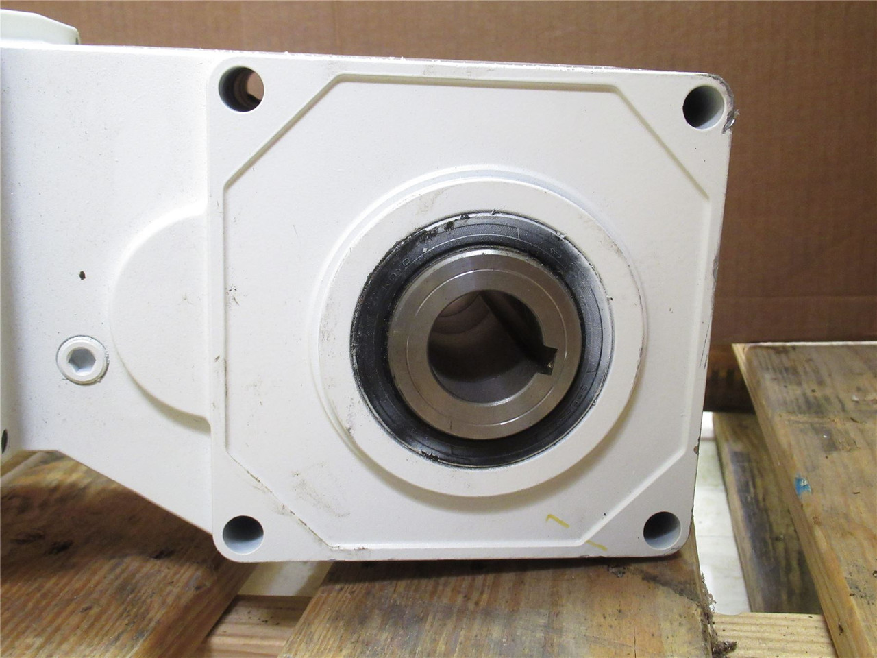 Sumitomo RNYMS5-1522YB-EP-10; Gearmotor 10:1 Ratio; 3.5HP