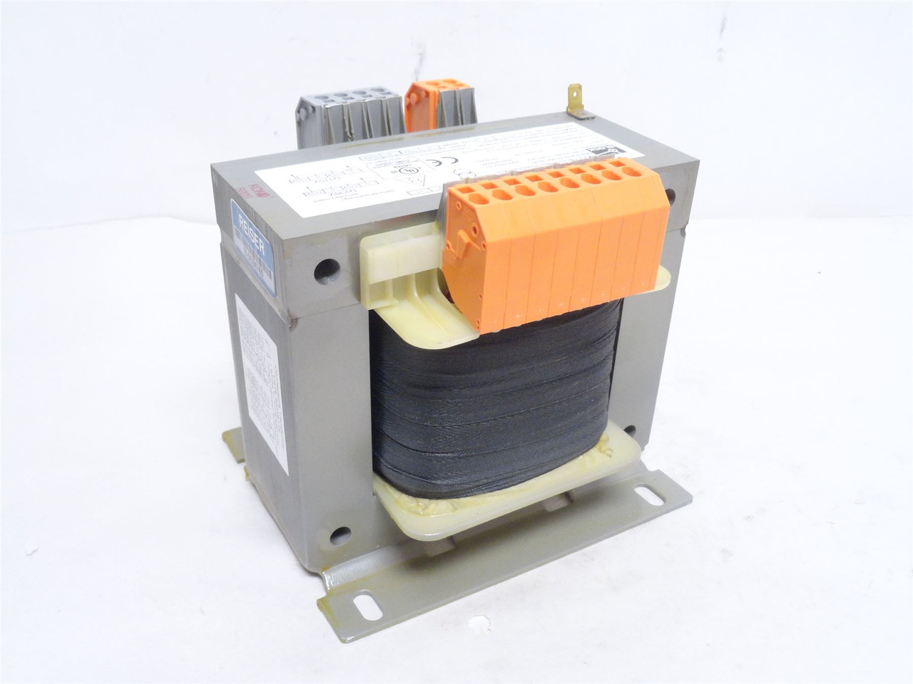 Robert Reiser 73207163; Isolating Transformer; 800/3400VA