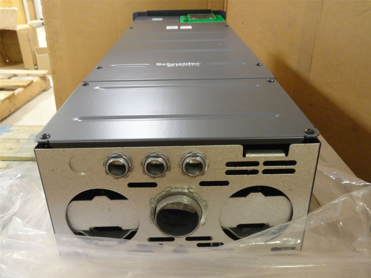 Schneider ATV930D55N4; AC Drive 75HP 380-480VAC; 106A