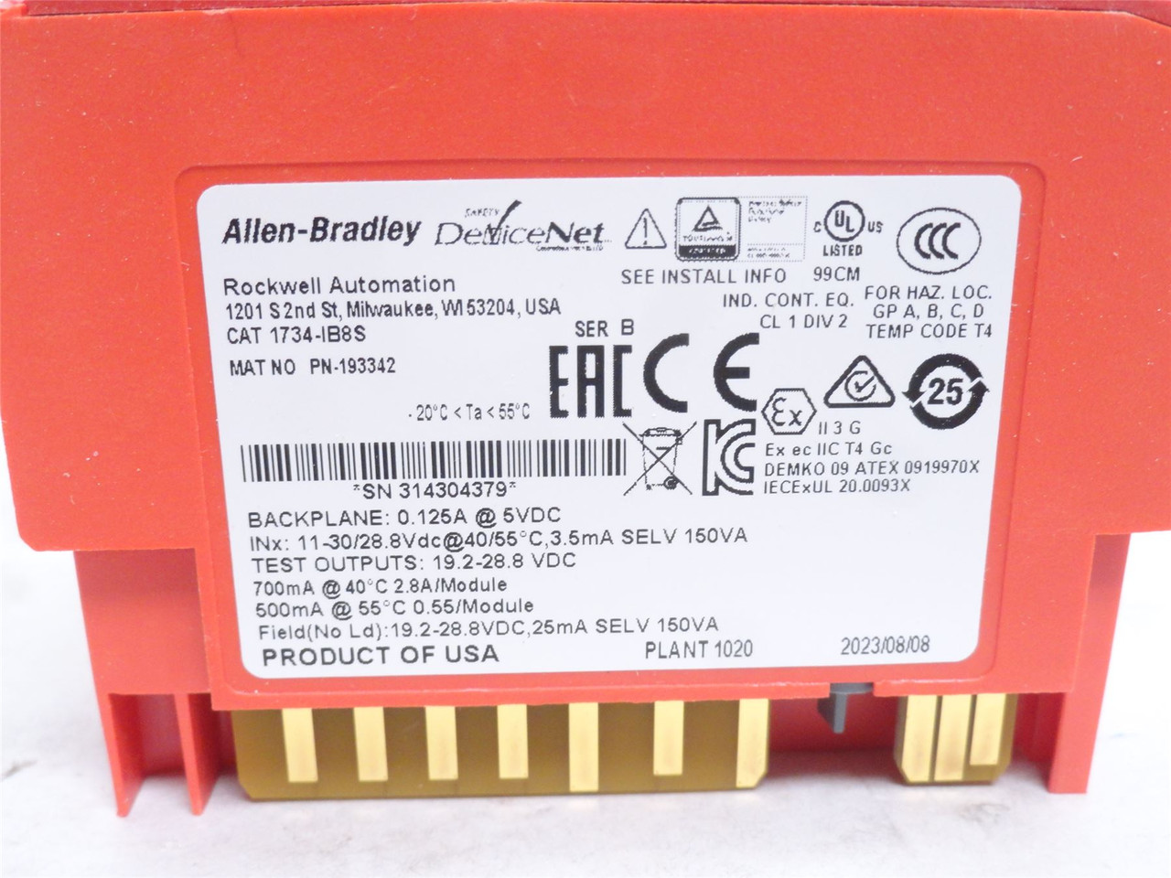 Allen-Bradley 1734-IB8S; Point Guard I/O Safety Module; 24VDC