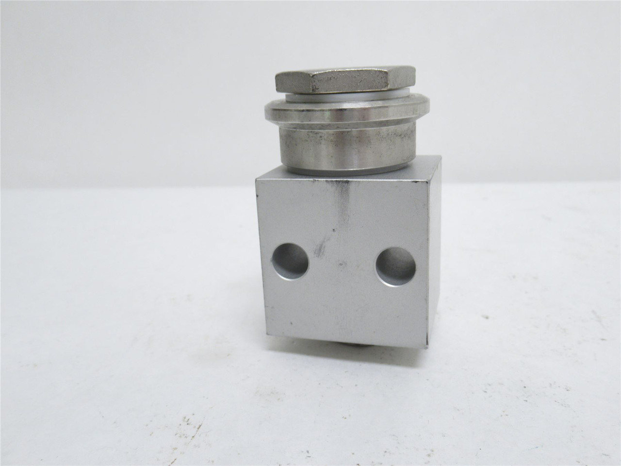 Multivac 11611018000; Roller Guide Assembly