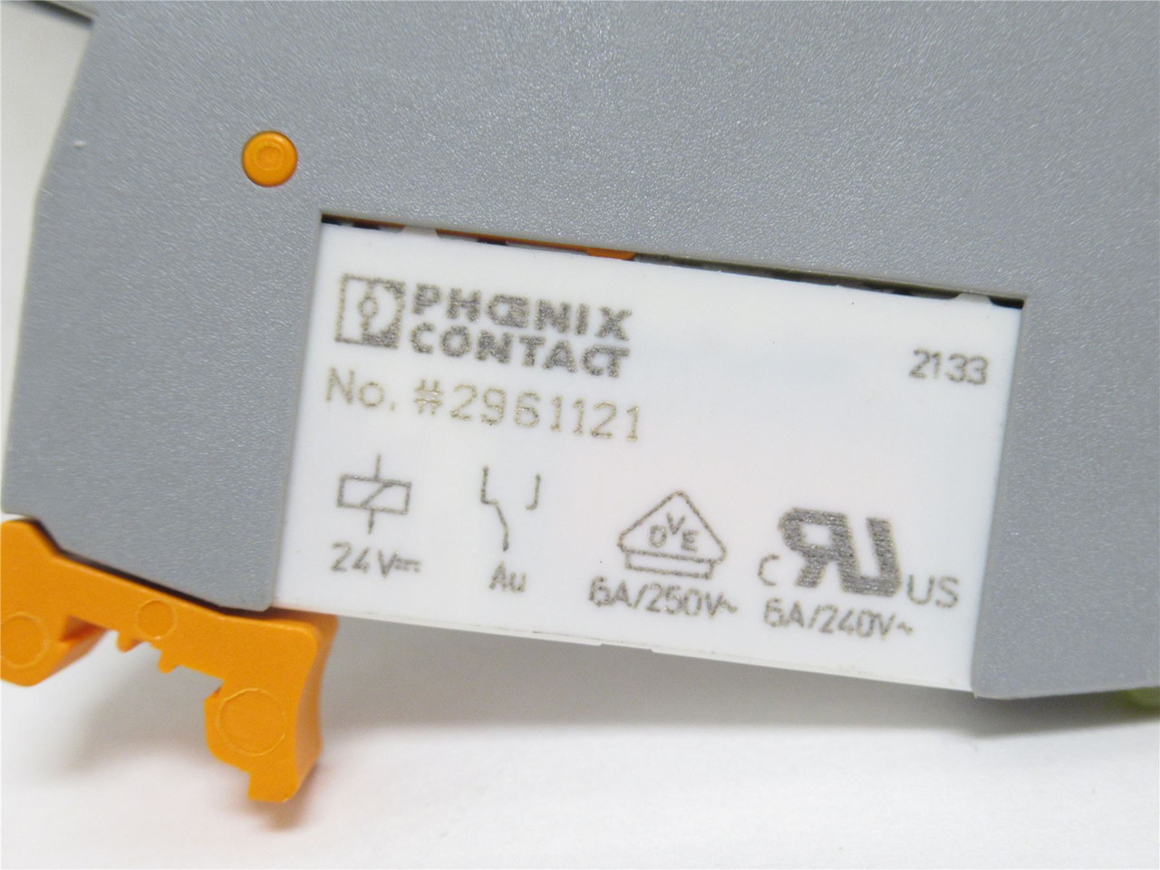 Phoenix 2966016; Relay Socket; w/ Mini Relay 2961121