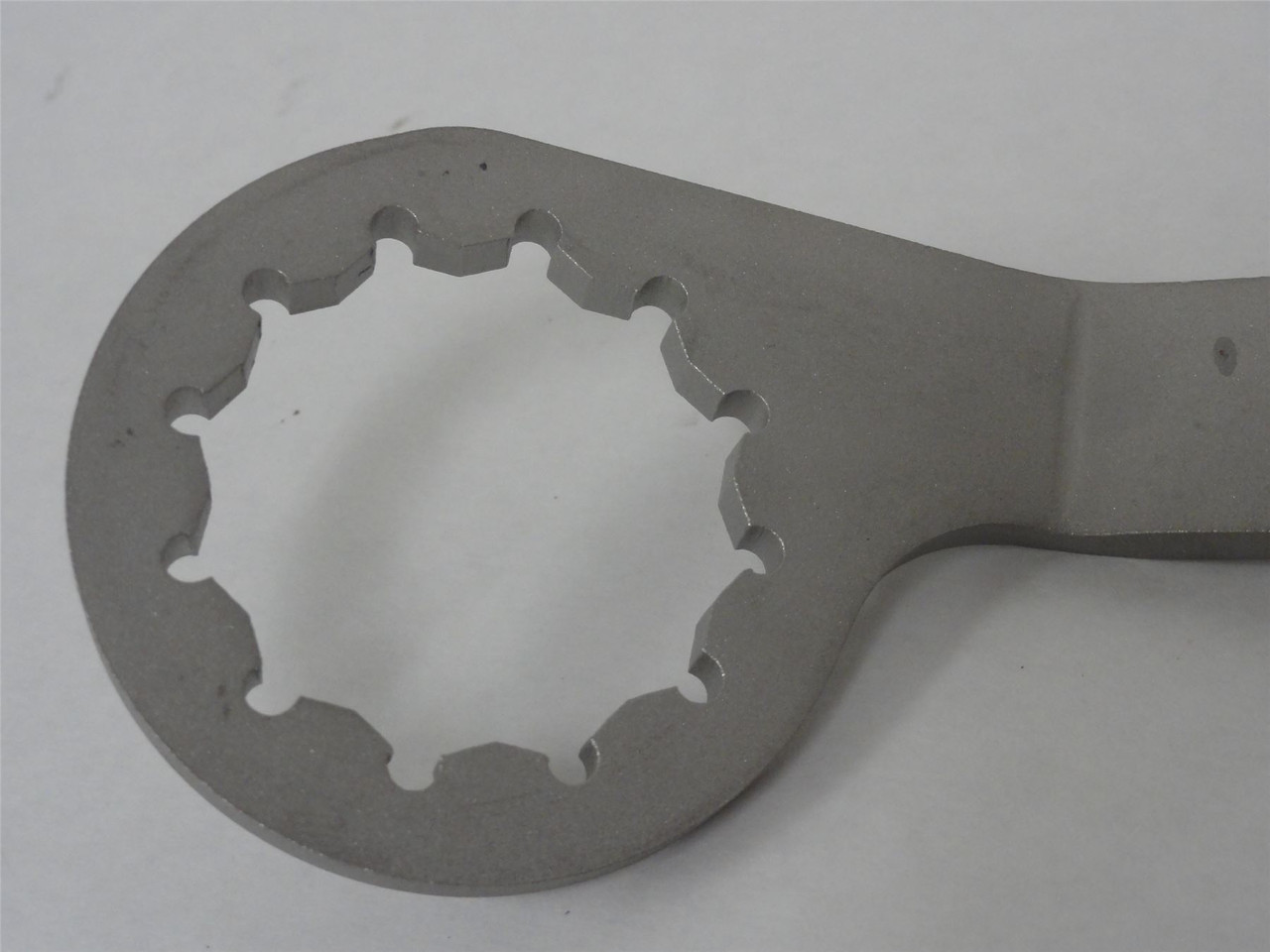 Ross Industries 1006880-01; Cylinder Nut Wrench