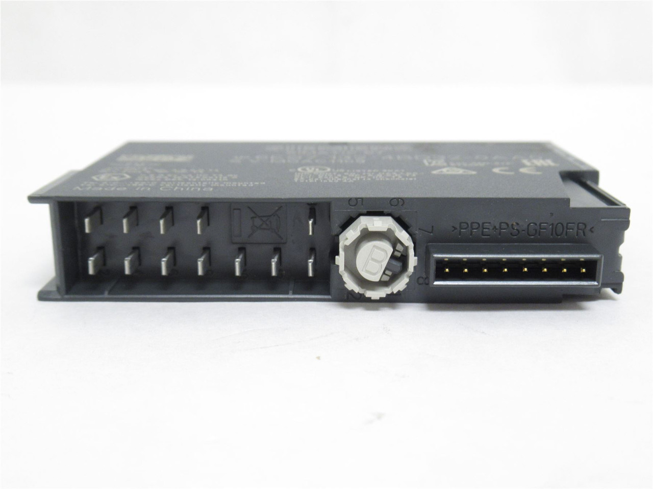 Siemens 6ES7132-4BD32-0AA0; I/O Module 4-Port In; 4-Port Out