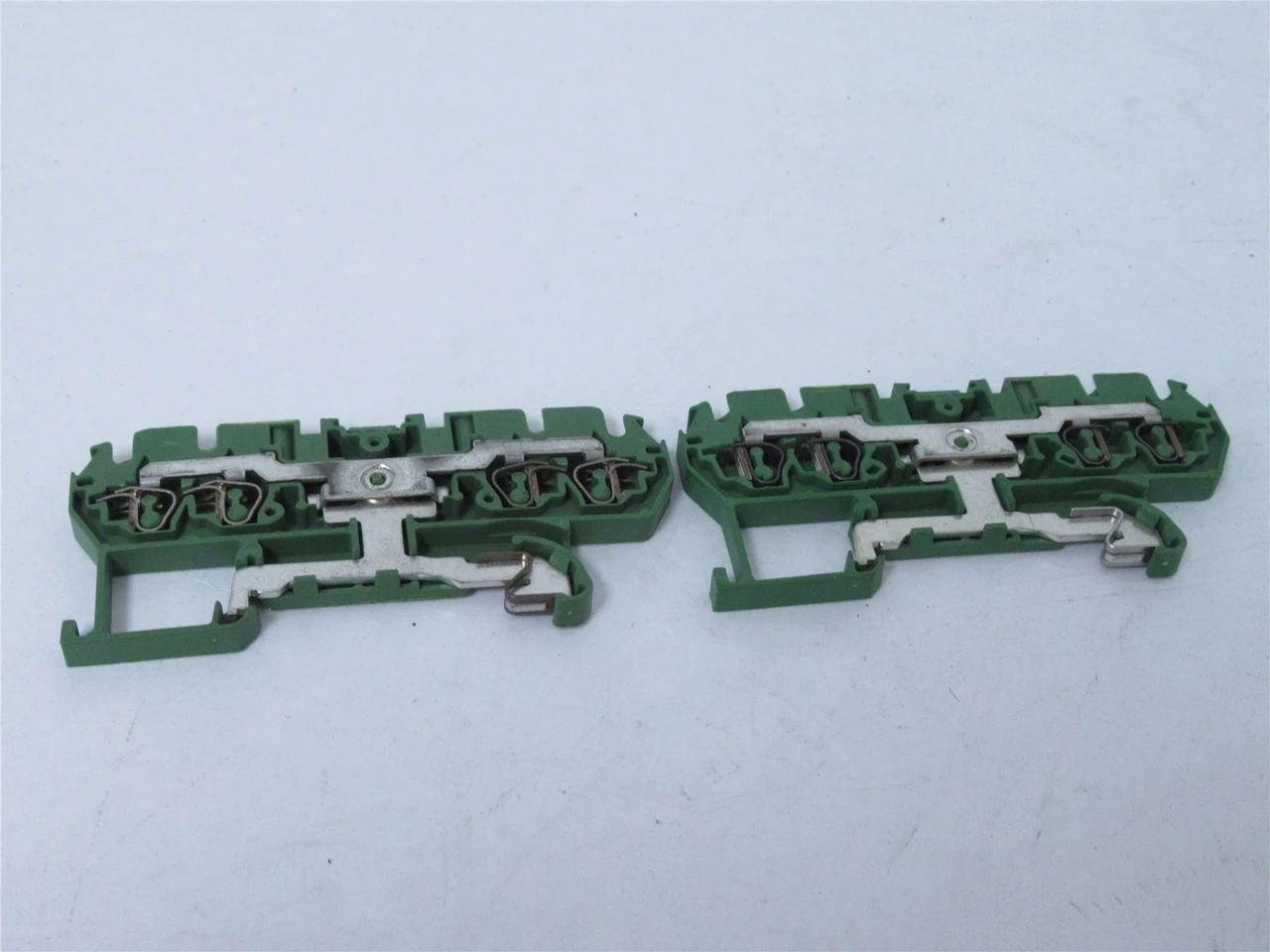 Entrelec 1SNA290029R0700; D2.5/5.P.2L; Terminal Block; LOT-2