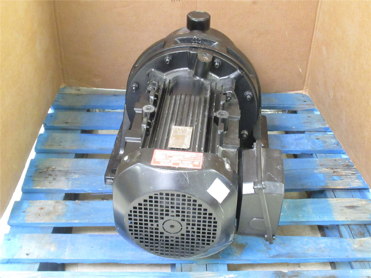 SM Cyclo CHHMS156180YBEP43; Gearmotor; 15HP; 43:1 Ratio 230/460VAC;