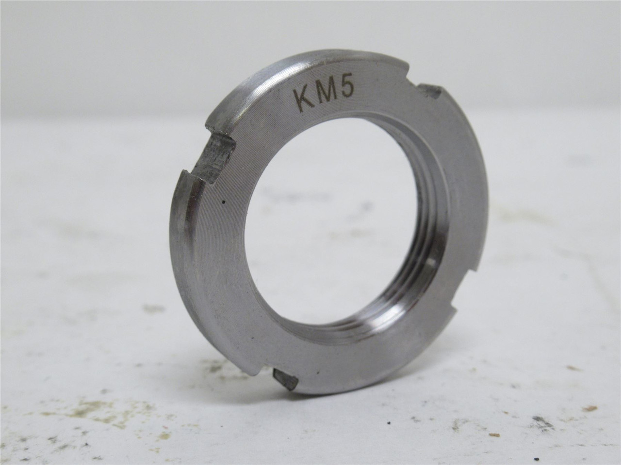 Triclover 6747200; Lot-3; Nuts; M24-2.0 Thread Size