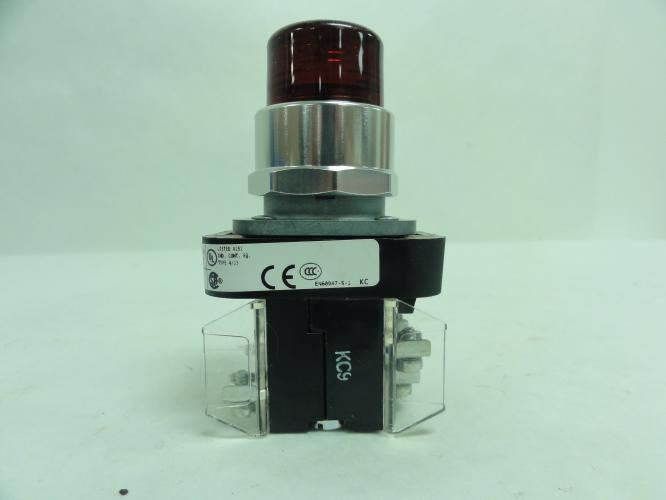 Allen-Bradley 800T-QB10R; Momentary Push Button; 120VAC/DC