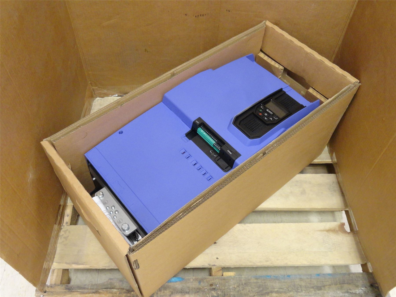 Invertek ODP-2-62050-3HF42-MN; AC Drive 50HP 240VAC 150A