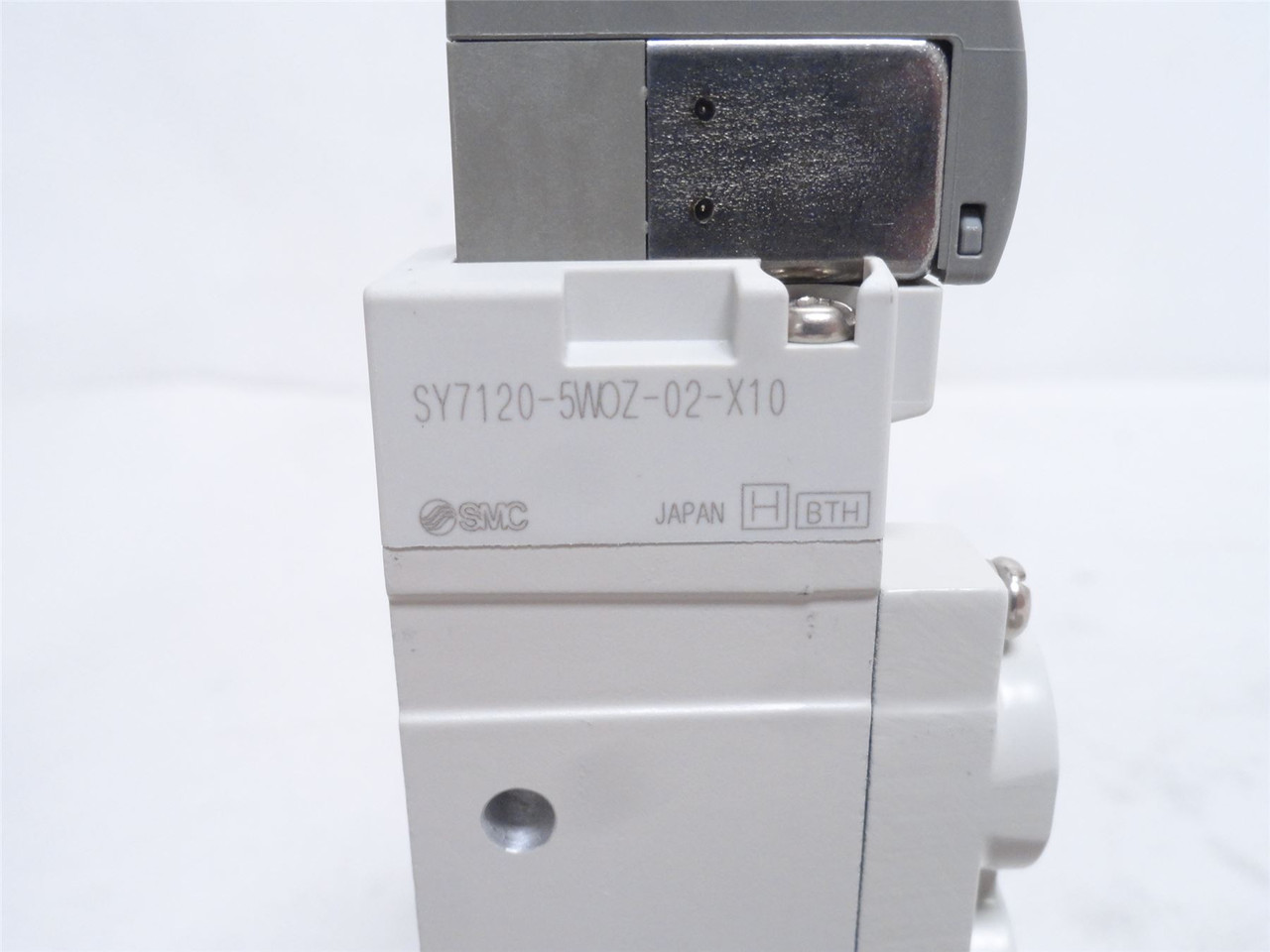 SMC SY7120-5WOZ-02-X10; Solenoid Air Valve 0.15-0.7MPa; 24VDC