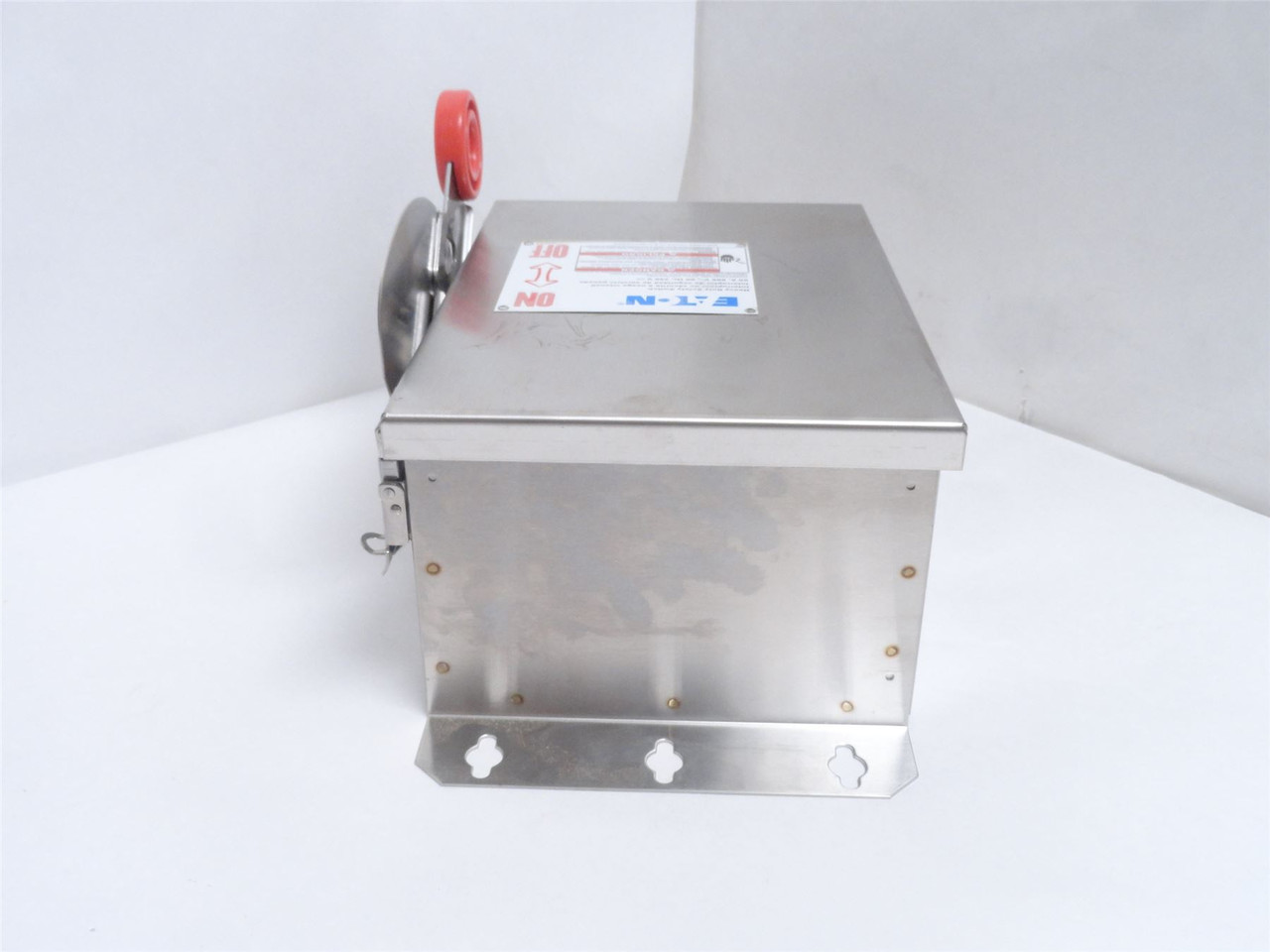 Eaton DH362UWKX; Non-Fused Safety Switch; 60A; 600VAC; 3-Pole