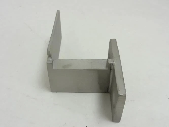 MFG- N079002; SS RH Chain Blade