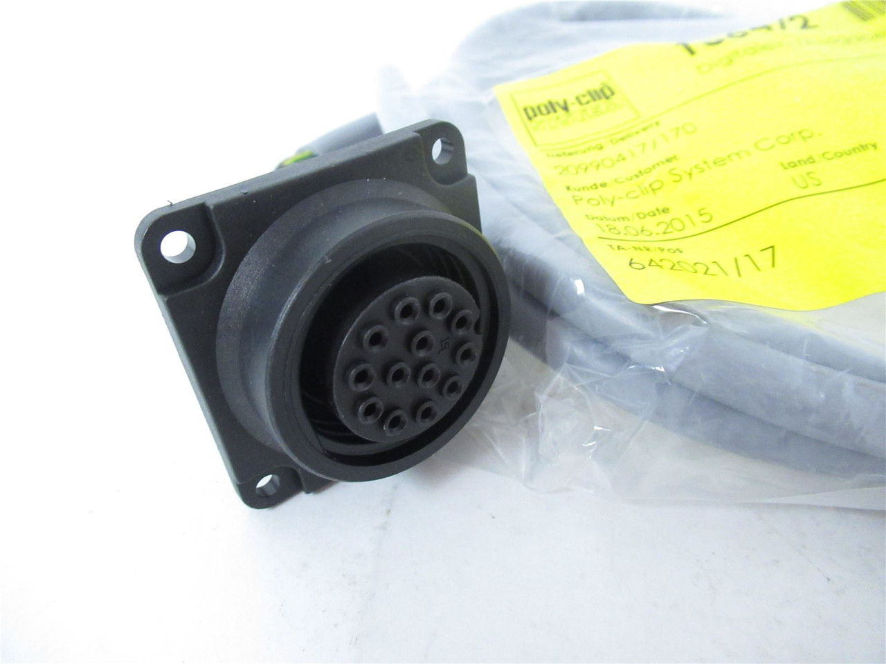 Poly Clip 106472; Cable 12 Pin Socket Female