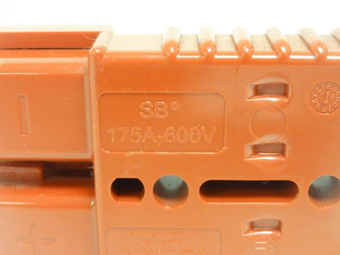 Anderson 992G1; Connector Housing ONLY Ser: SB; 175A-600V; Red