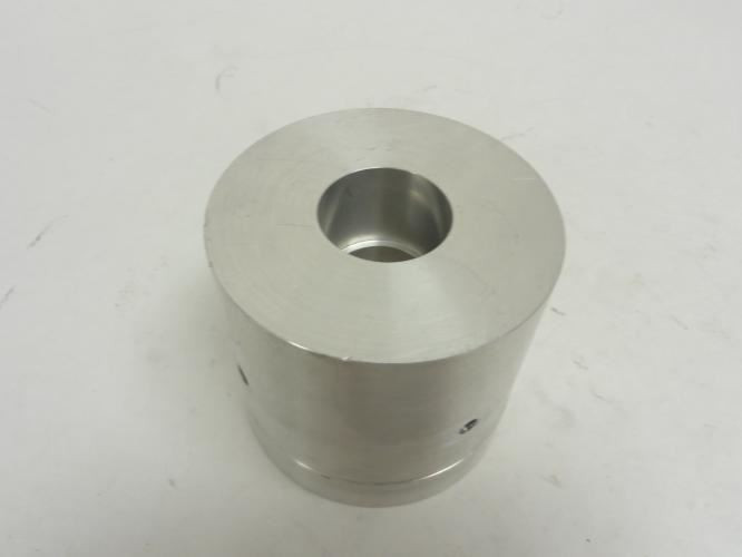 MFG- 17031-43; Bearing Cylinder; 1-1/2"ID; 4" OD