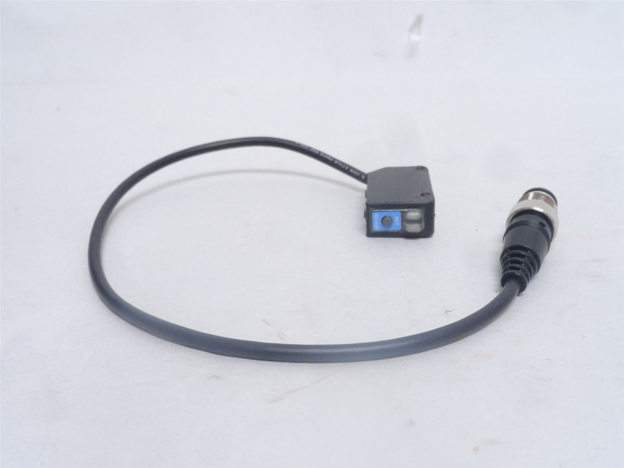 Keyence PZ-V13P; Square Reflective Photo Sensor; 12-24VDC