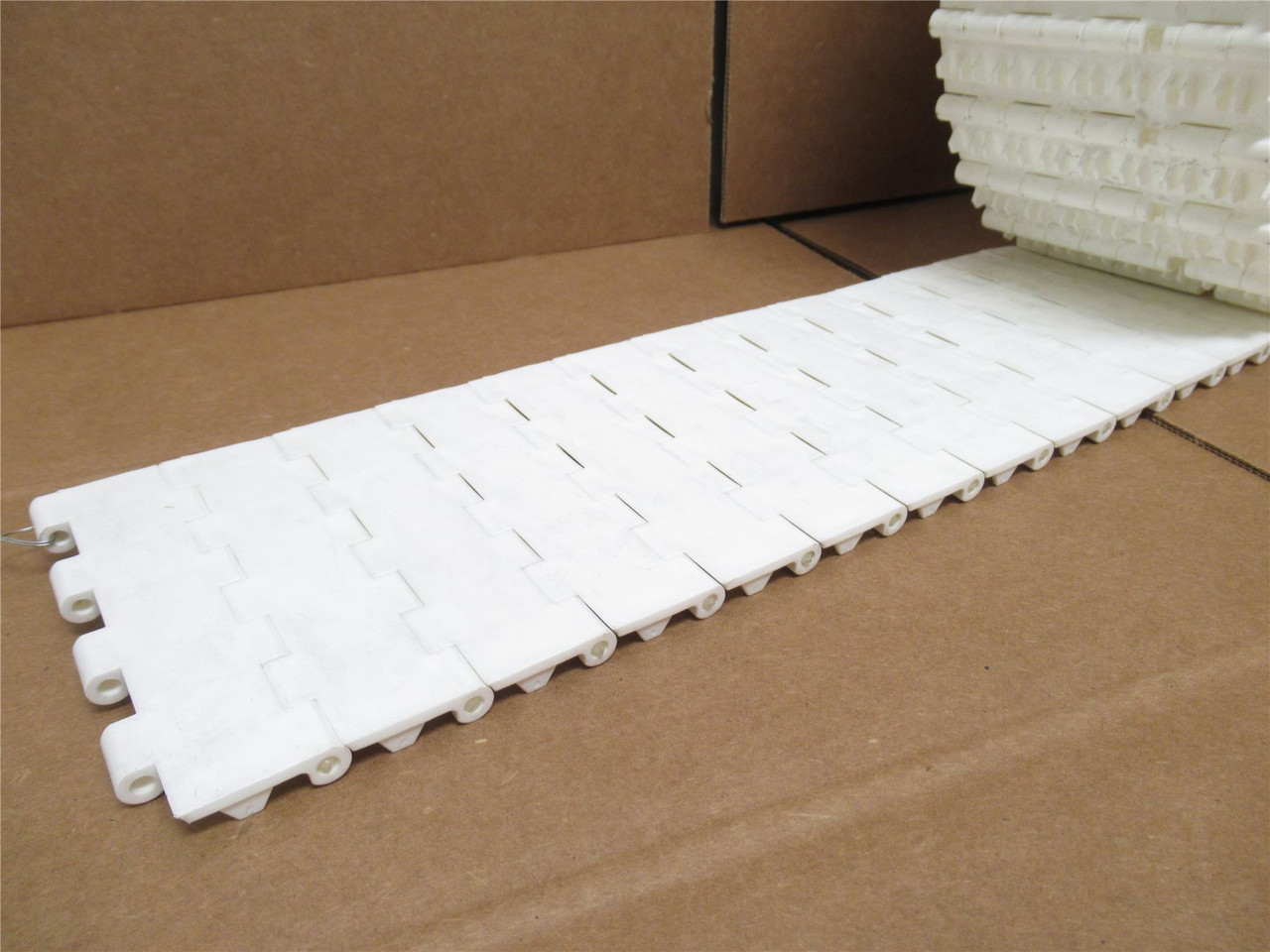 Intralox S700-4-25; Conveyor Belt; 4" Wide x 25' Long; White