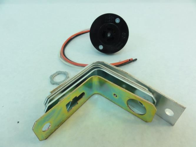 Tork 2421; Receptacle; 480VAC; 15A