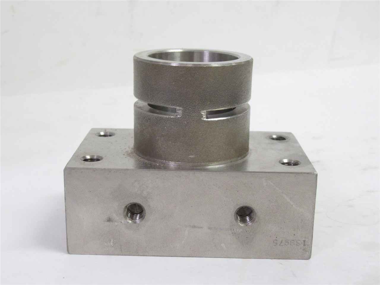 Doboy 9012139975; Front Bearing Block