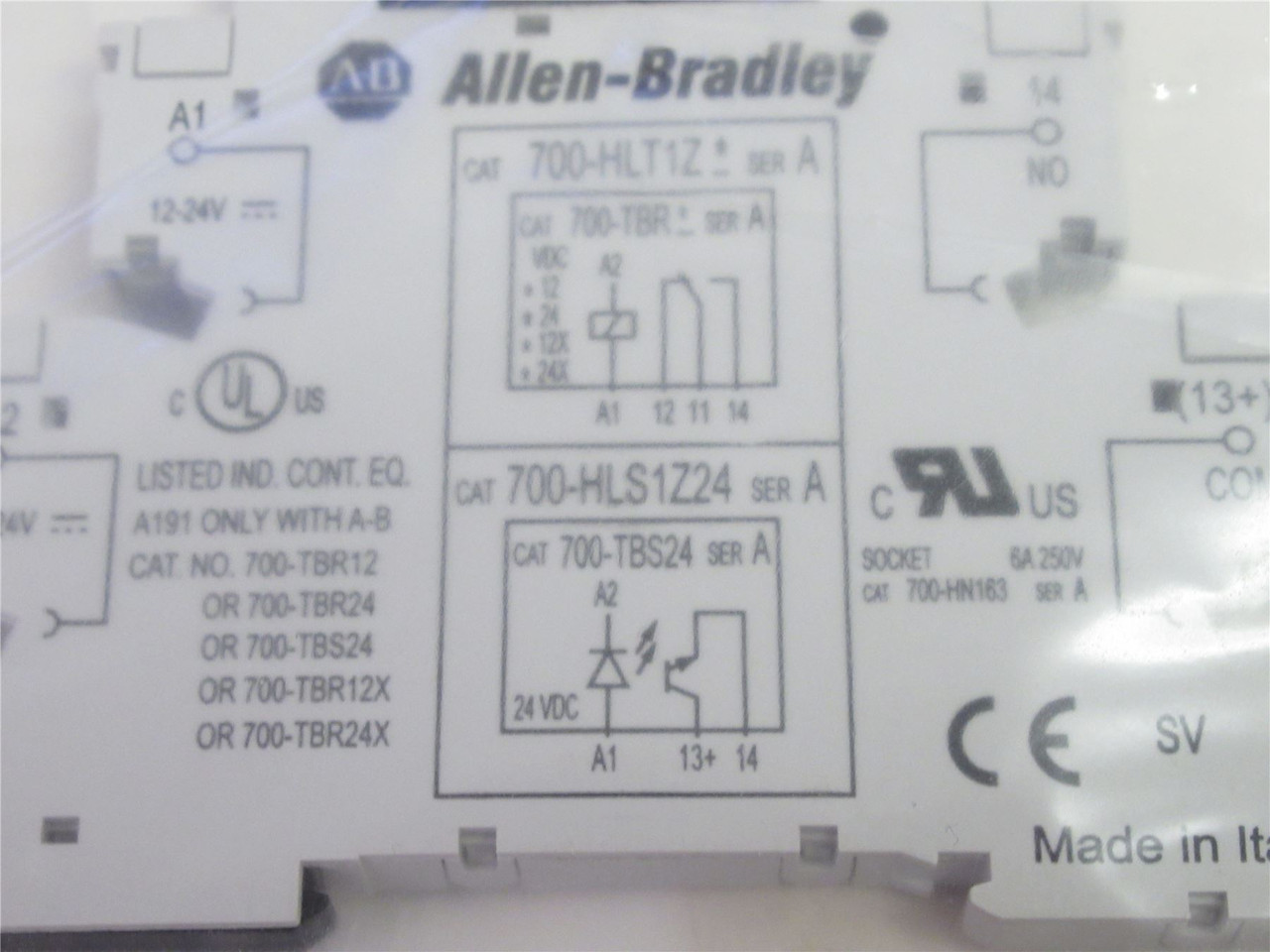Allen-Bradley 700-HLS1Z24; Relay Terminal Block; 24VDC; 6A