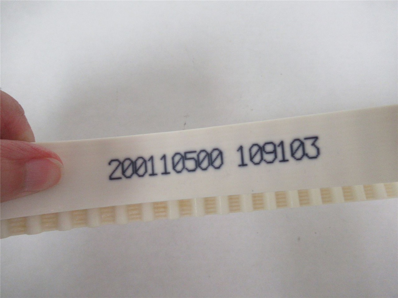 Robert Reiser 200110500; Toothed Belt 25-10/1050V