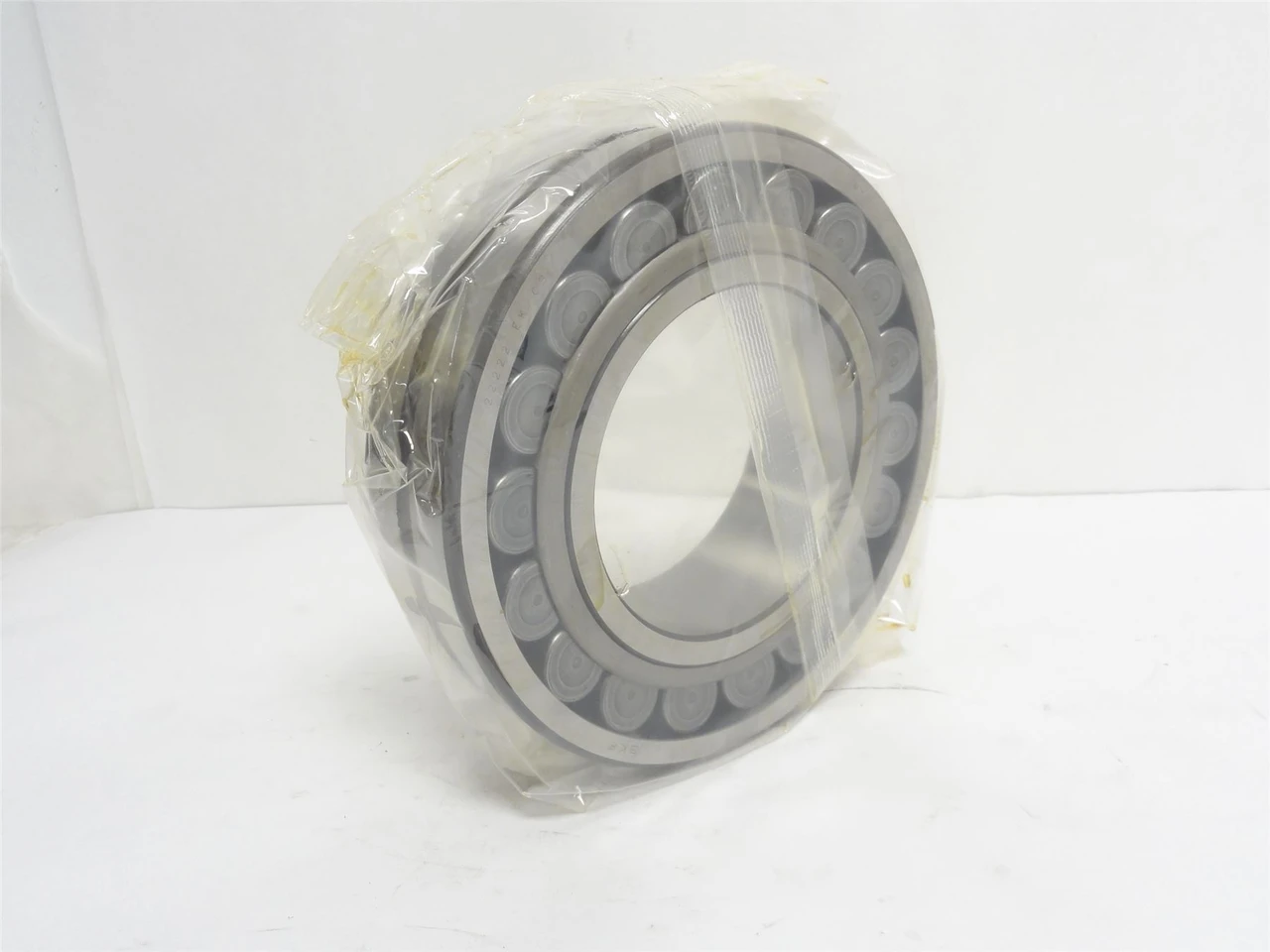 SKF 22222 EK/C3; Spherical Roller Bearing 110mmID x 200mmOD