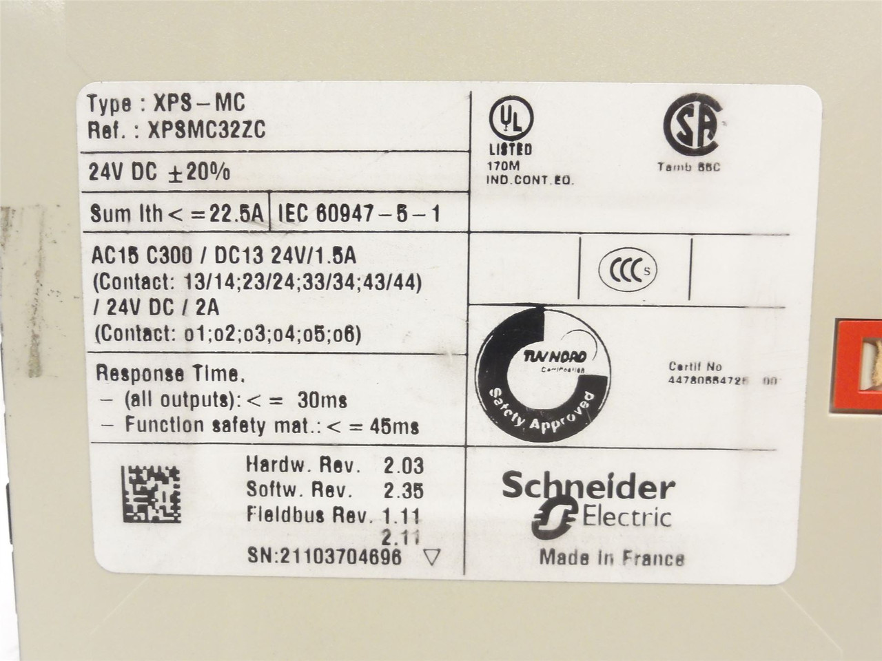 Schneider XPSMC32ZC; Safety Controller; 24VDC; 2A; 32 Inputs