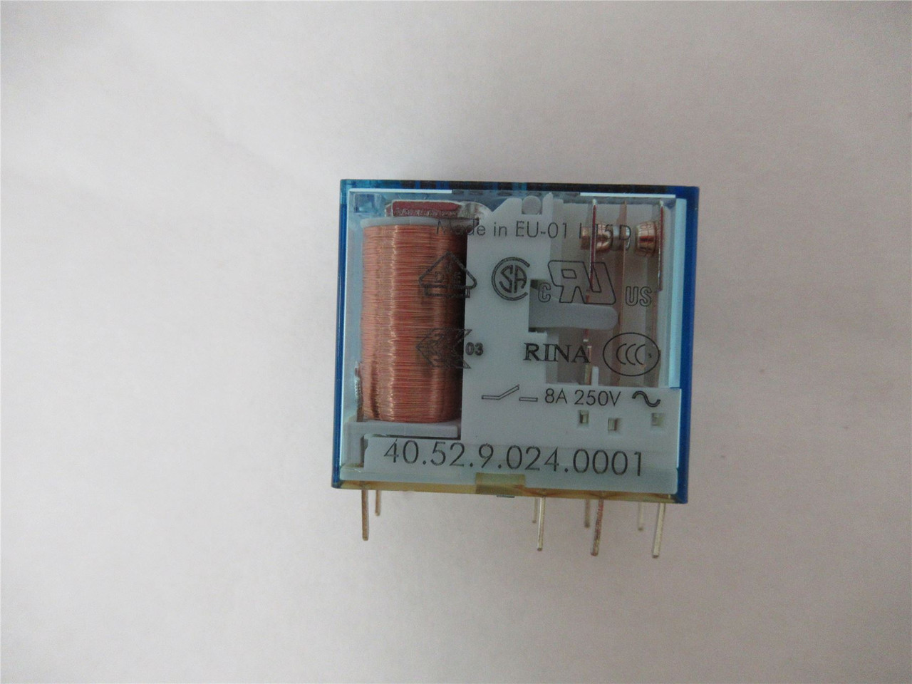 Finder 40.52.9.024.0001; Lot-5 Relay 8A 250 V